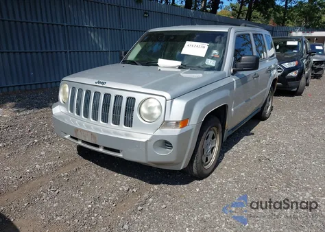 2008 Jeep Patriot Sport из США, поврежденный, VIN 1J8FF28W58D526909